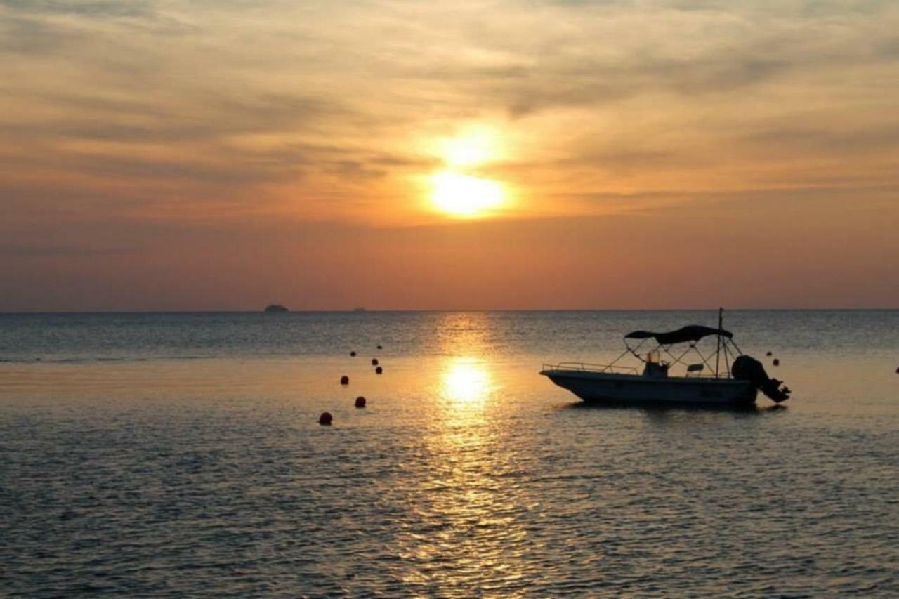 The Sunset Beach Resort & Spa, Taling Ngam, Ko Samui Bagian luar foto